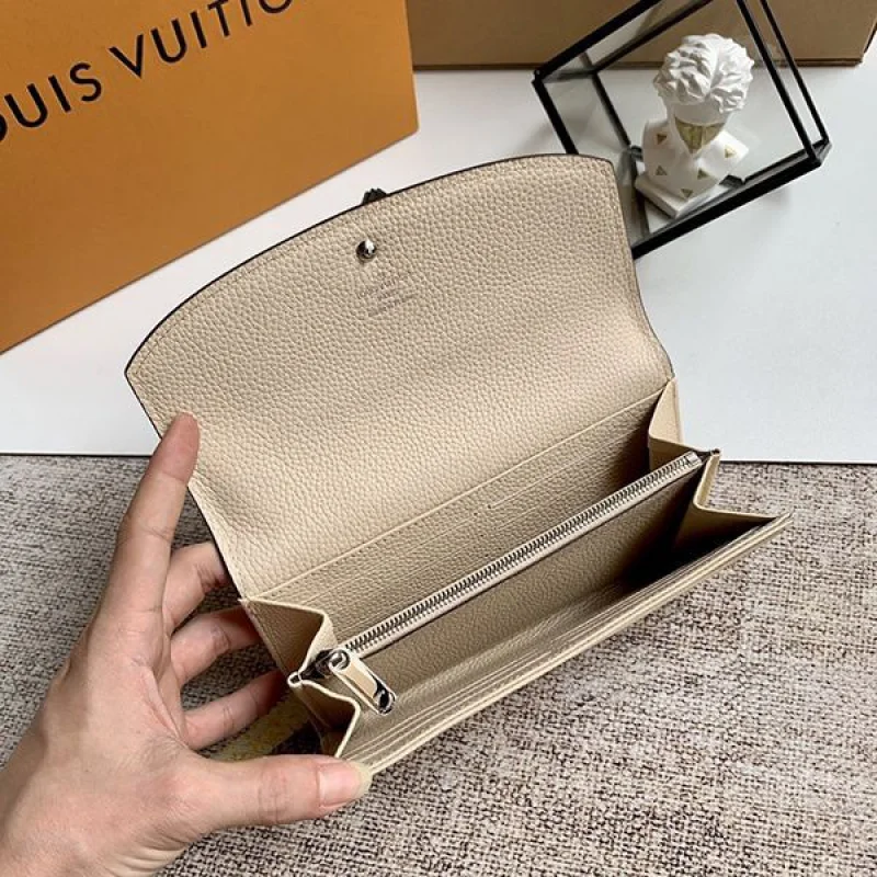 目を惹くカラー ルイヴィトン 長財布 コピー マヒナ ポルトフォイユ ベージュ vuh42800