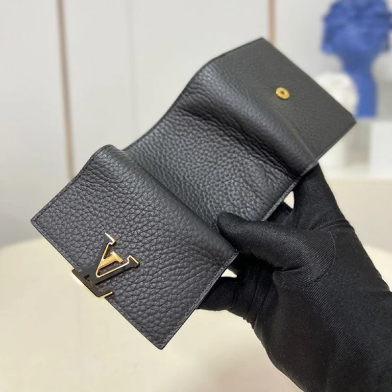 ルイヴィトン ポルトフォイユカプシーヌ コピー XS 三つ折り財布 vuj06562