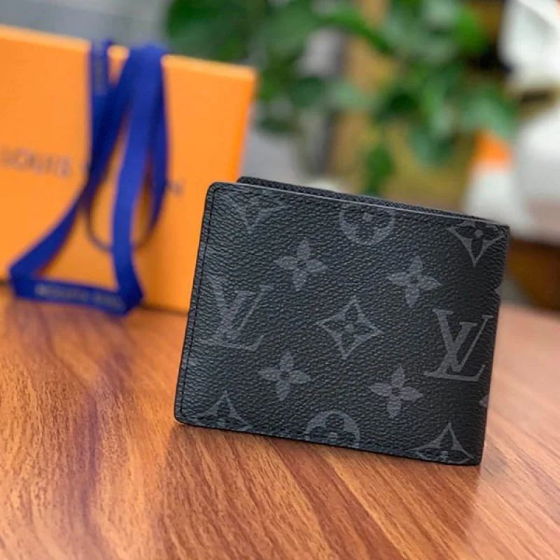 完売必至 ルイヴィトン 偽物 タイガ モノグラム 二つ折り財布 ブラック vuk34491
