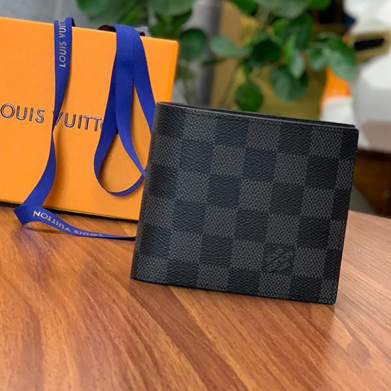世界中で大人気♪ルイヴィトン コピー ポルトフォイユ・マルコ NM ダミエ 2つ折り財布 vul18342