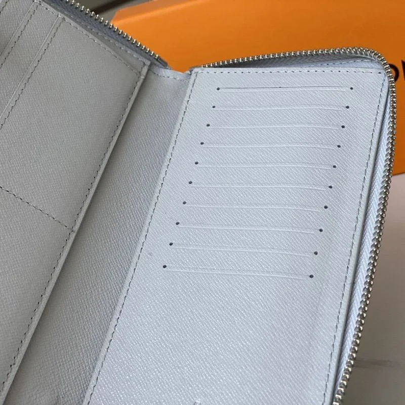 超話題!ルイヴィトン 長財布 ジッピーウォレット ヴェルティカルコピー vuo25515