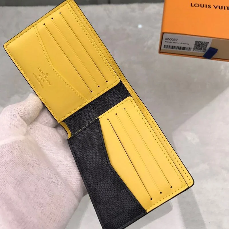 《大人気》ルイヴィトン☆SLENDER WALLET スレンダー二つ折り財布 コピー☆送料込 vus07594