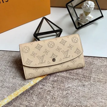 ルイヴィトン財布 vuh42800 スーパーコピー