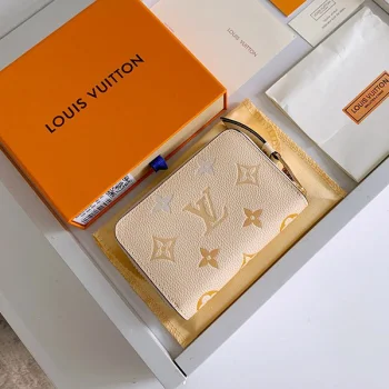 ルイヴィトン財布 vus07000 スーパーコピー