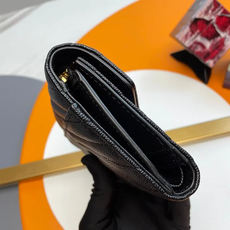 稀少 サンローラン モノグラム 三つ折り財布 コピー ゴールド金具 Sal15420
