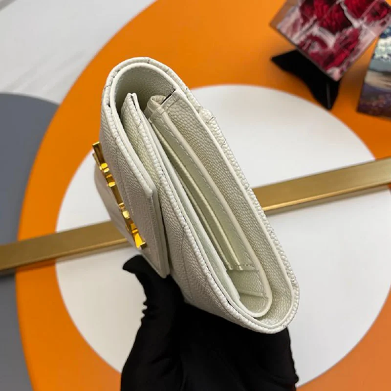 大人気！サンローラン モノグラム 三つ折り財布 コピー ゴールド金具 Saz76375