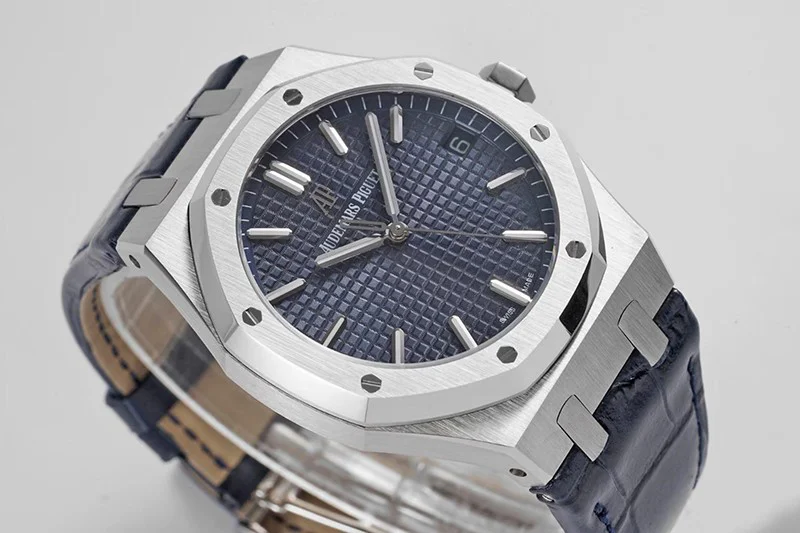 関税なし オーデマピゲ コピー ロイヤルオーク 41mm ブティック限定 15500STOO