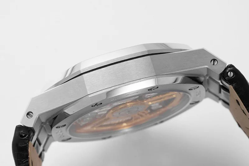 可愛い オーデマピゲ 偽物 ロイヤルオーク 41mm ブティック限定 15500STOO122