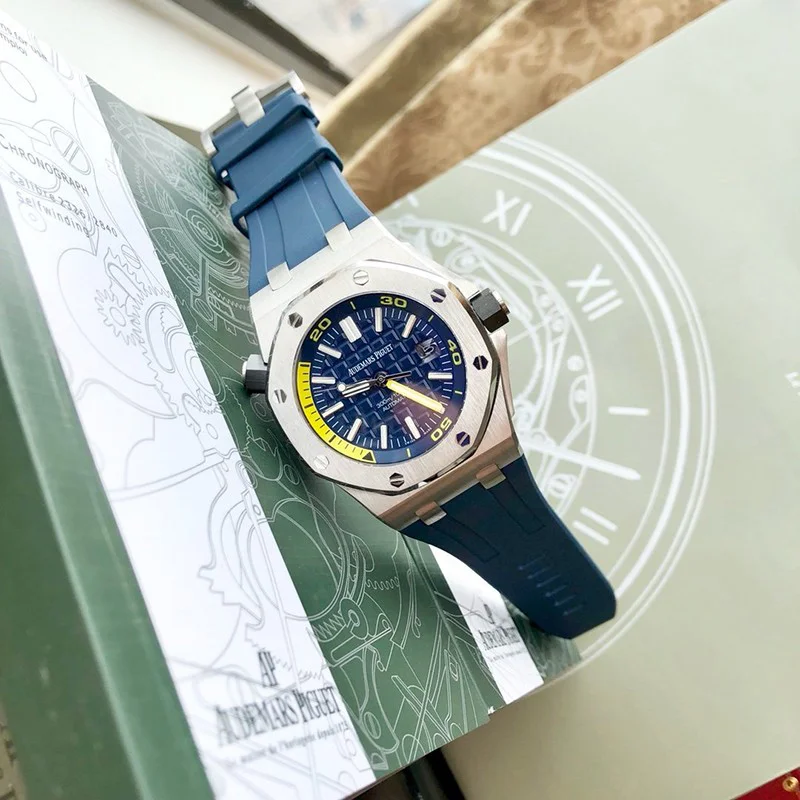超希少!オーデマピゲ ロイヤルオーク パロディ オフショア ダイバー 15703STOOA2CA01