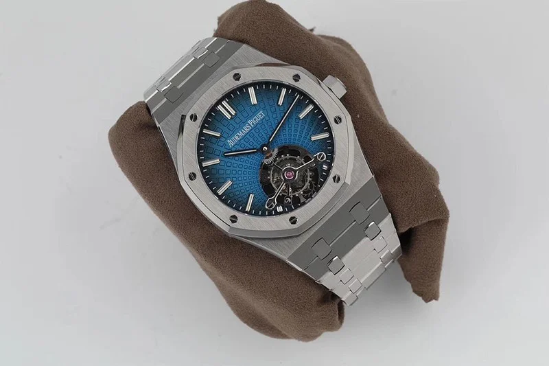 オーデマビゲ コピー ロイヤルオーク エクストラシン Ref. 26522CEO1225CE01