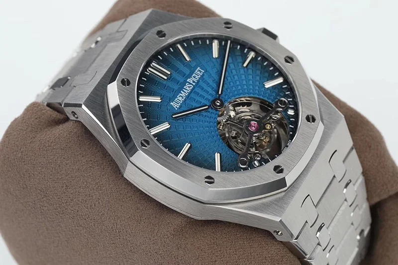 オーデマビゲ コピー ロイヤルオーク エクストラシン Ref. 26522CEO1225CE01