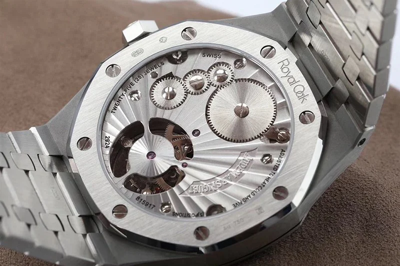 オーデマビゲ コピー ロイヤルオーク エクストラシン Ref. 26522CEO1225CE01