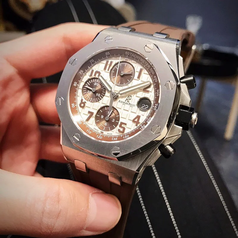 目を惹くカラー オーデマピゲ 偽物 ロイヤルオーク オフショアクロノ Ode65278