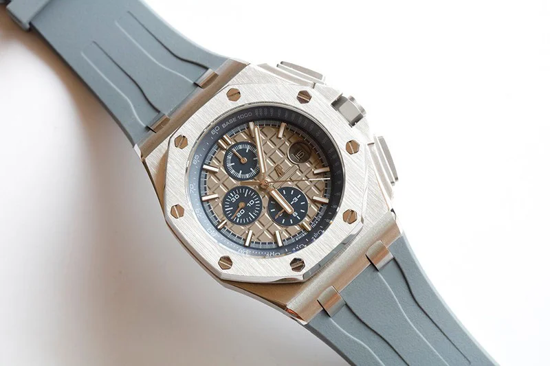 春もの新作 オーデマピゲ ロイヤルオーク 偽物 オフショアクロノ 44mm Odv73394