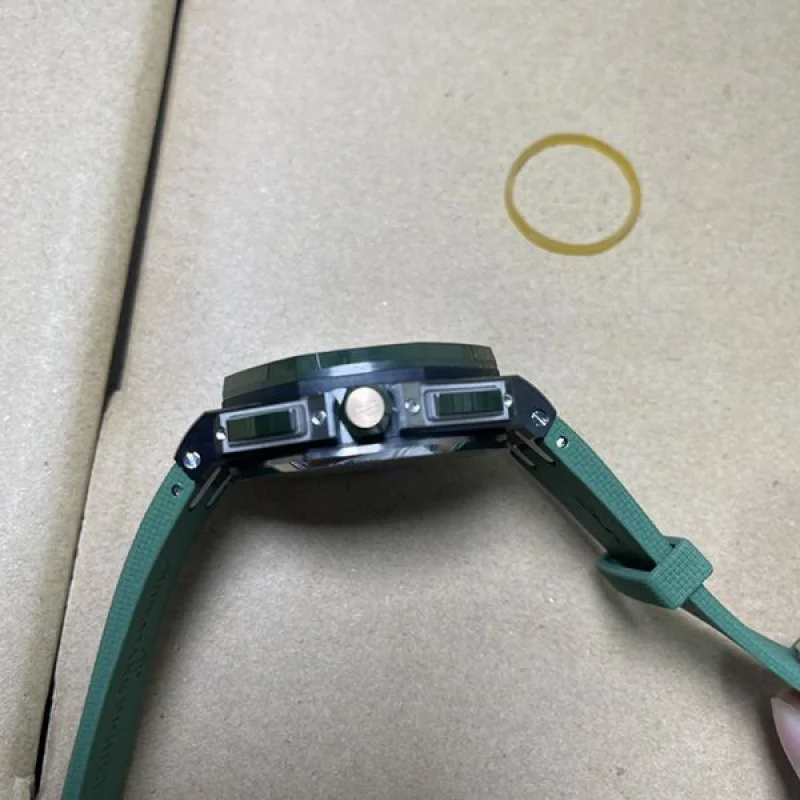 ブランドオーデマピゲ コピー ロイヤルオーク オフショアクロノ ネイビー Odw78394
