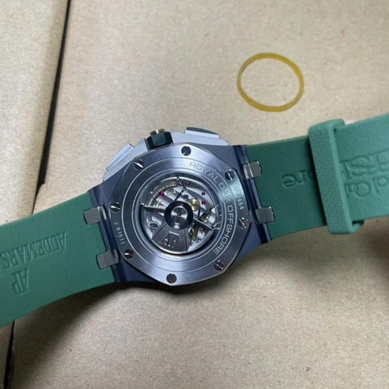 ブランドオーデマピゲ コピー ロイヤルオーク オフショアクロノ ネイビー Odw78394