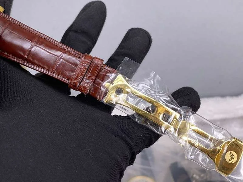 入手困難ブレゲ グランド コンプリケーション トゥールビヨン コピー メンズ 40 mm 時計 bul06860