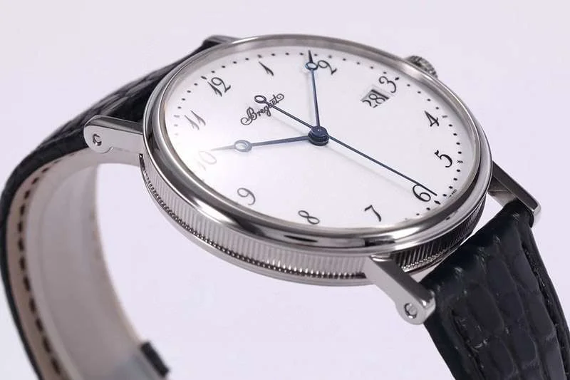 目を惹くカラー ブレゲ クラシック シリシオン スーパーコピー メンズ 38 mm 時計 bum40880