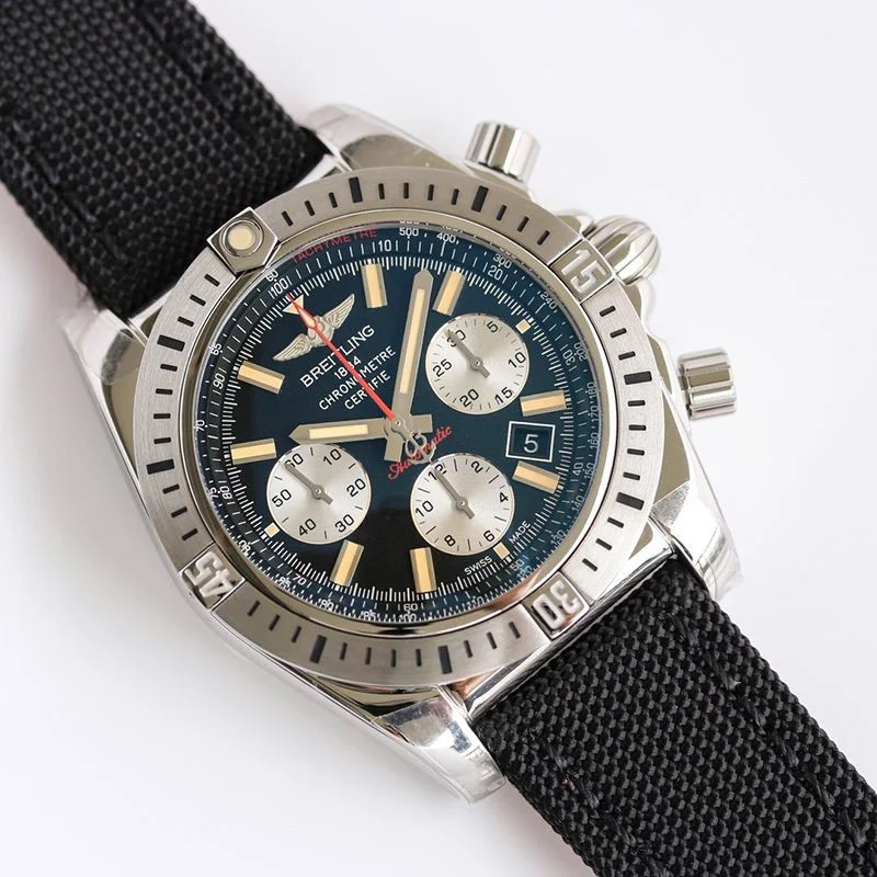 100%実物写真!ブライトリング クロノマット44 偽物 エアボーン クロノマット誕生30周年記念モデル buv15967
