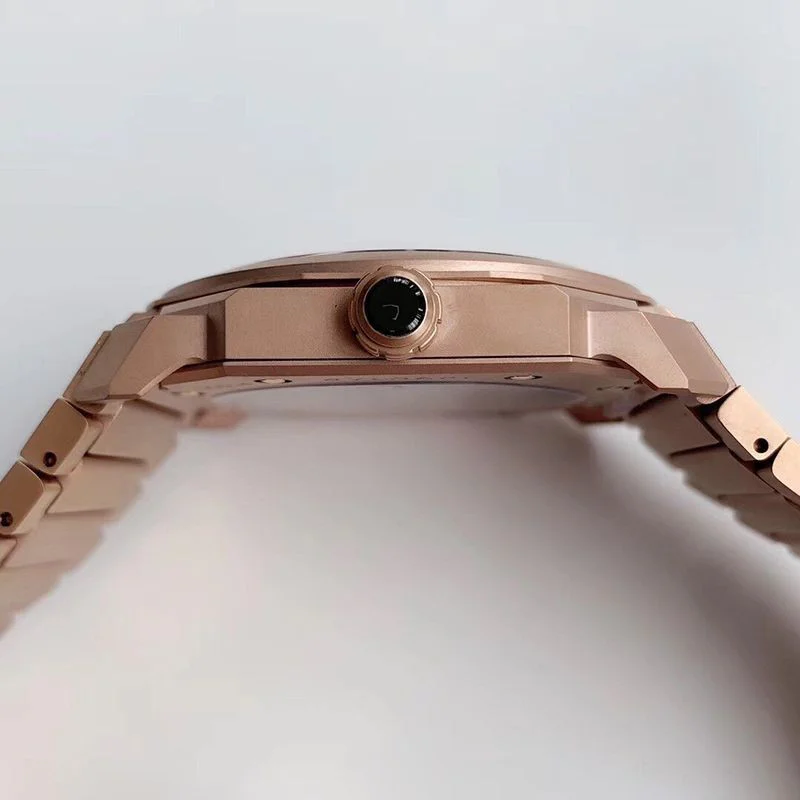 ブルガリ スーパーコピー時計 オクト ローマ 41mm Octo Roma Bue44491