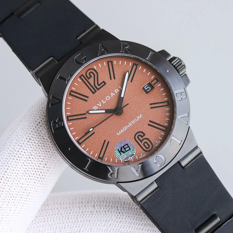 世界中で大人気♪ブルガリ 時計 スーパーコピー アルミニウムウォッチ 39mm 2色 Buu18937