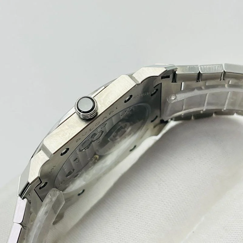 ブランドブルガリ 時計 オクト ローマ スーパーコピー 41mm Octo Roma Buz60752