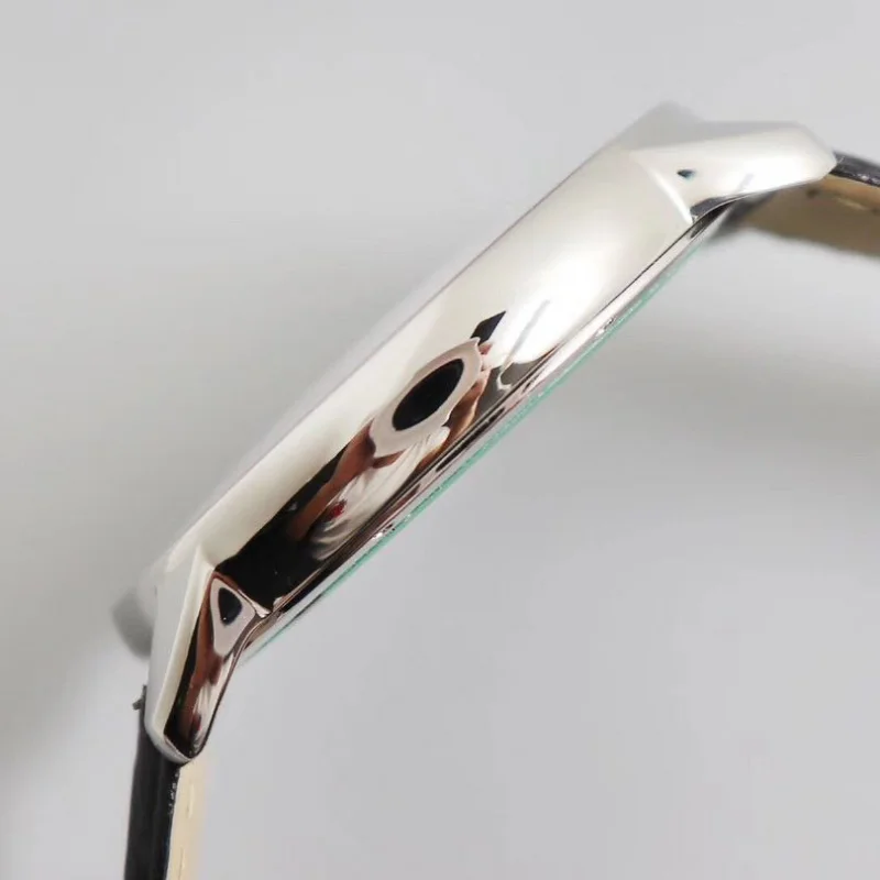 春夏新作カルティエ ロンドソロ XL 42 mm 偽物 kaq05465