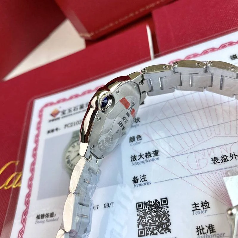可愛いカルティエ バロンブルー 33mm スーパーコピー kar50365