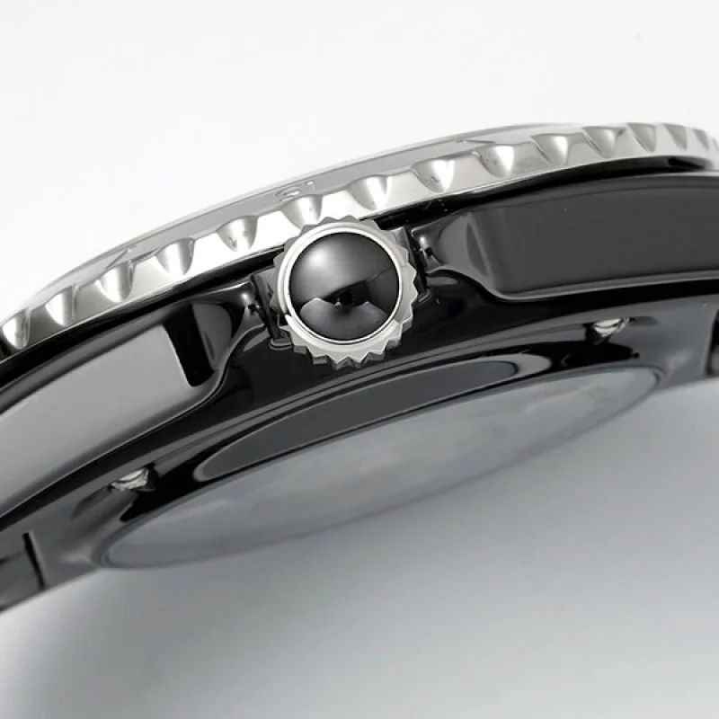 雑誌 付録 シャネル J12 偽物 38mm H56971
