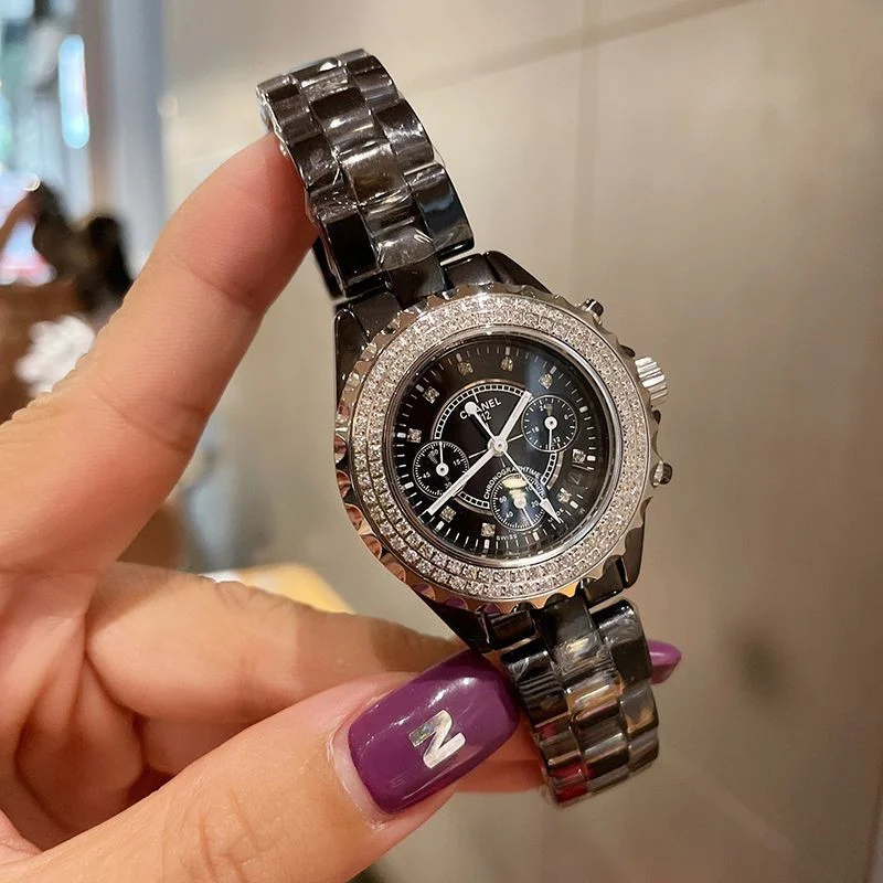 ☆超人気☆シャネル J12 クロノ 偽物 ブラックセラミック ダイヤモンドベゼル 41mm shf34448