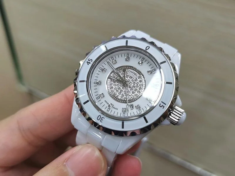 ★日本!!人気!シャネル J12 偽物 33mm ホワイトセラミック shp75311