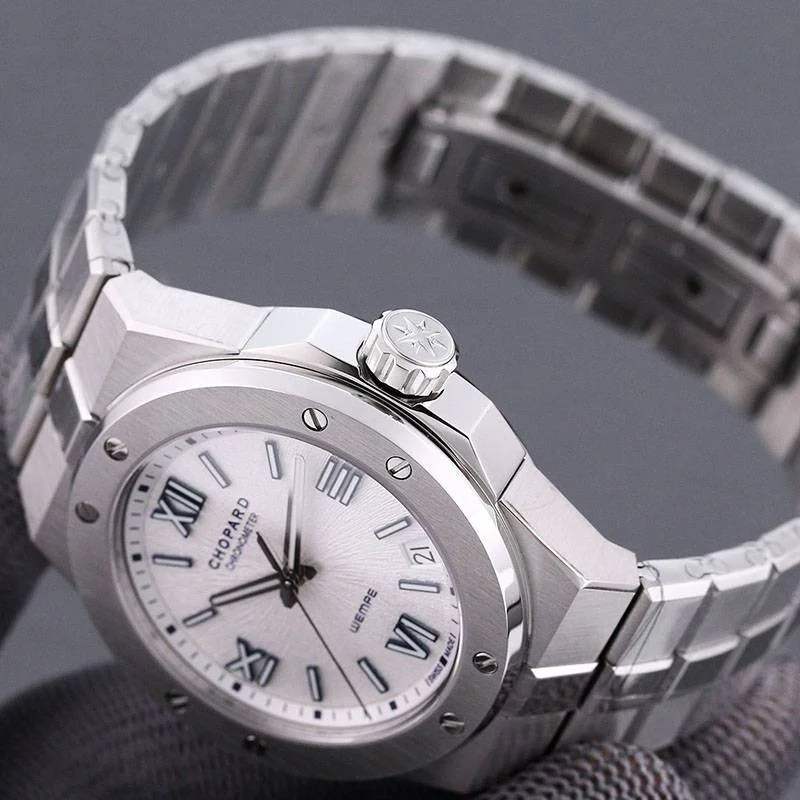 稀少ショパール コピー アルパイン イーグル 41 MM 3色 sho01104