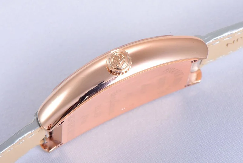 ★日本!!人気！フランク・ミュラー トノーカーベックス スーパーコピーN級品 fru13712