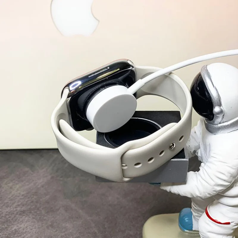 セール新作 アップルウォッチ 偽物 シリーズ 8 45mm ホワイト ミッドナイトアルミニウムケースとスポーツバンド goy14765