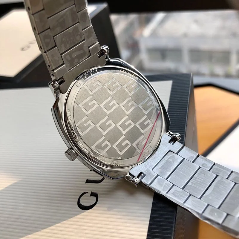 春もの新作グッチ☆グリップステンレススチールウォッチ コピー 38mm/35mm YA157401