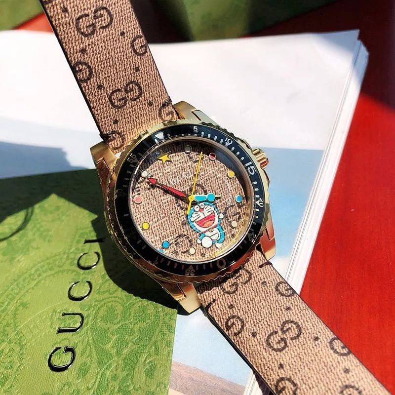 《大人気》グッチ ドラえもんコラボ【グッチ 時計 コピー】贅沢なお洒落☆話題Dive watch 38mm gug93137