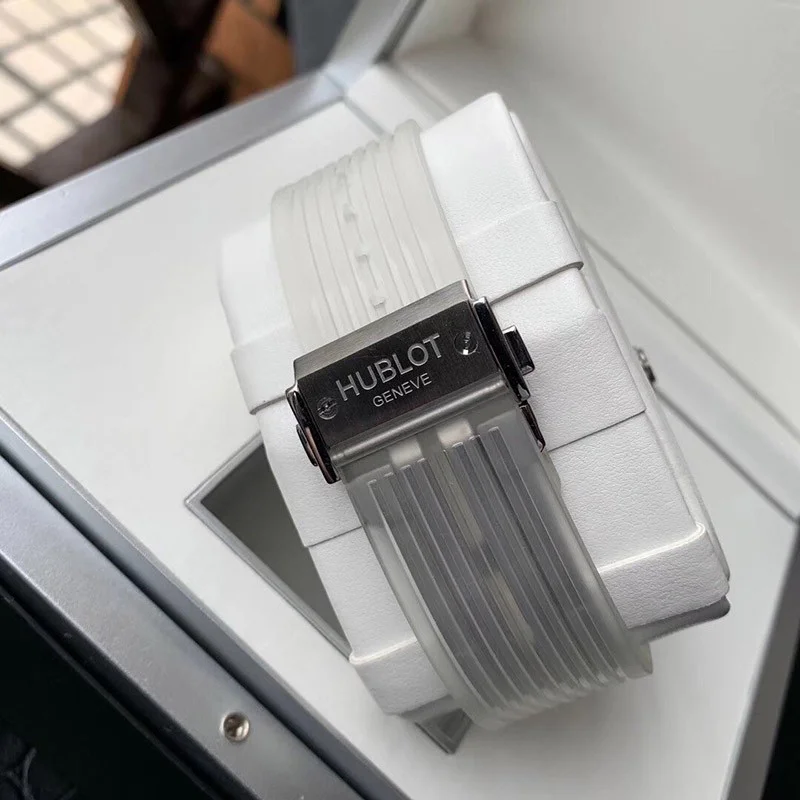 完売前に！ウブロ 偽物 スピリットオブビッグバン サファイア 世界限定200本 hua86752