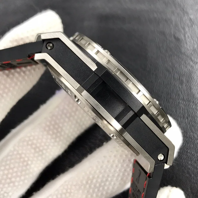累積売上総額第1位!ウブロ スーパーコピー キングパワー F1 703ZM1123NRFM010