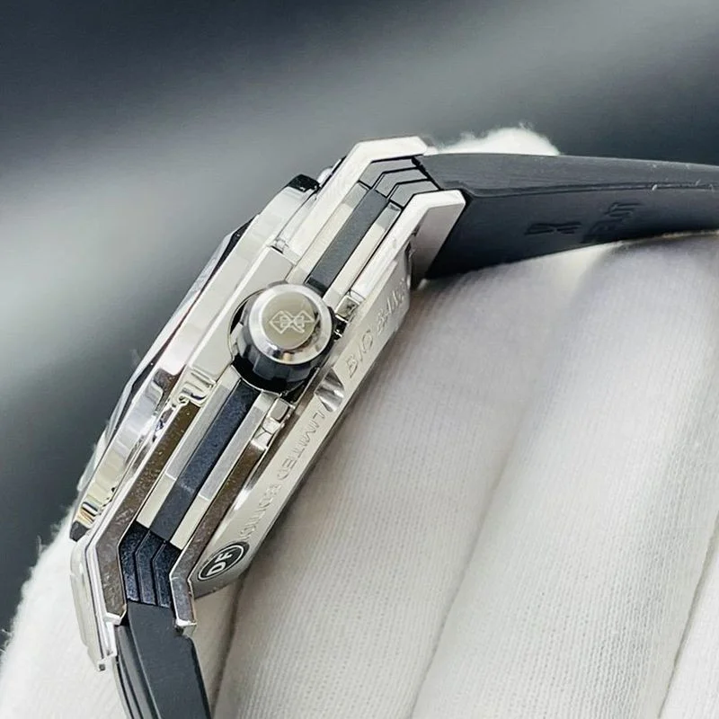 超希少!ウブロ ビッグバン スーパーコピー 世界限定100本 huj80991