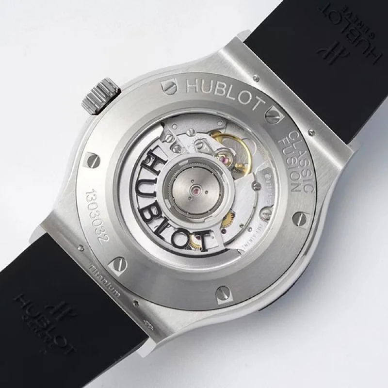 ウブロ クラシックフュージョン コピー オパーリンチタニウム huk42385