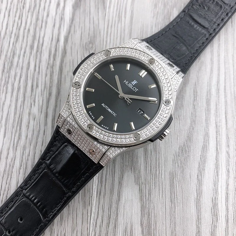 21-22AW ウブロ 腕時計 偽物 クラシックフュージョン チタニウム hup87931