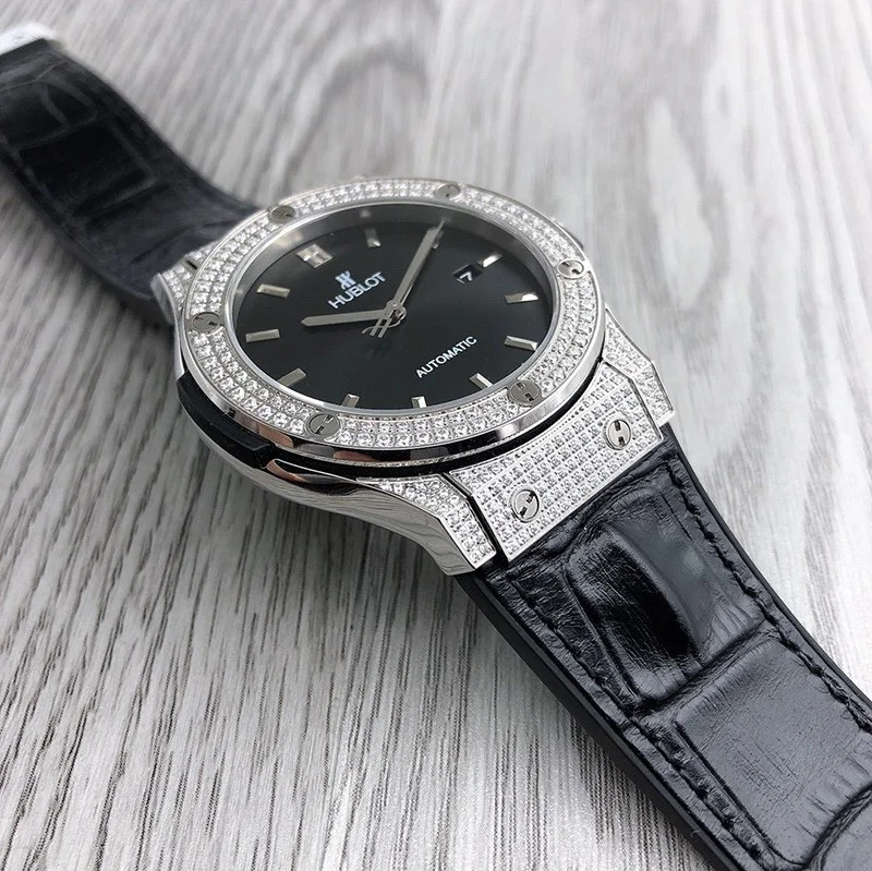 21-22AW ウブロ 腕時計 偽物 クラシックフュージョン チタニウム hup87931