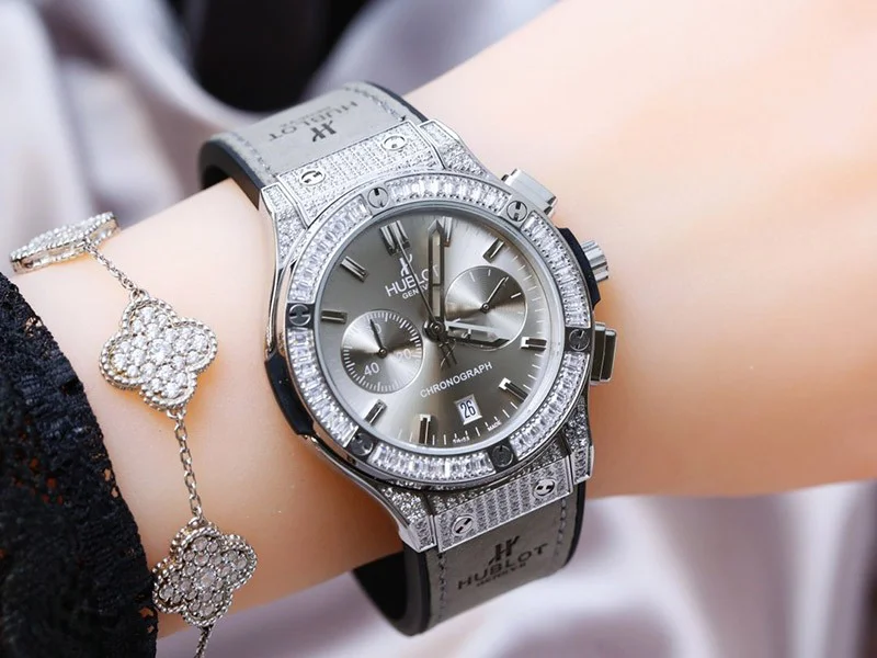★日本!!人気!ウブロ スーパーコピー 時計 ビッグ バン スティール バケットダイヤモンド 4色 huq33999