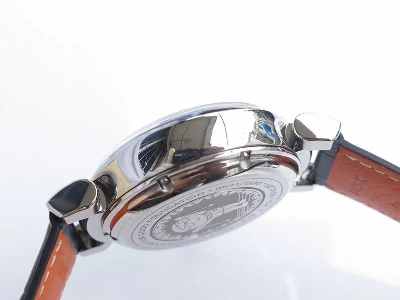 送料込IWC ダヴィンチ 偽物 クロノグラフ ローレウス フォー グッド 限定1500本 iwa23200
