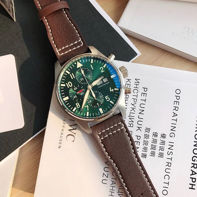 21AW新作IWC パイロットウォッチクロノグラフ レーシング 偽物 iwa77636