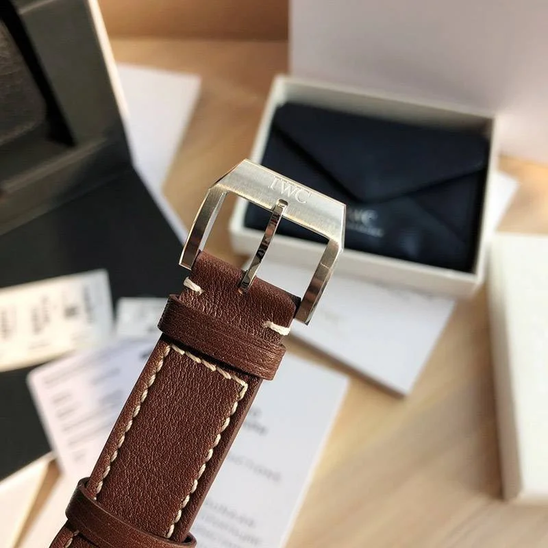 21AW新作IWC パイロットウォッチクロノグラフ レーシング 偽物 iwa77636