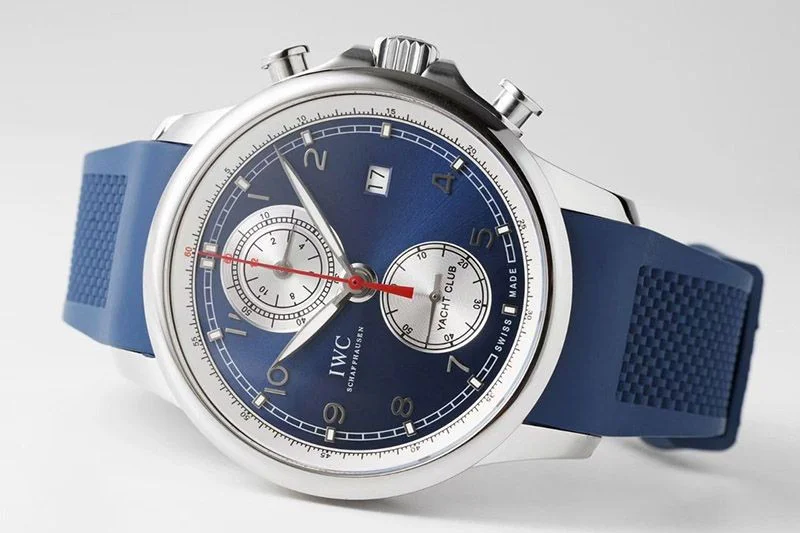 超話題!IWC コピー ポルトギーゼ ヨットクラブ クロノグラフ iwa82032