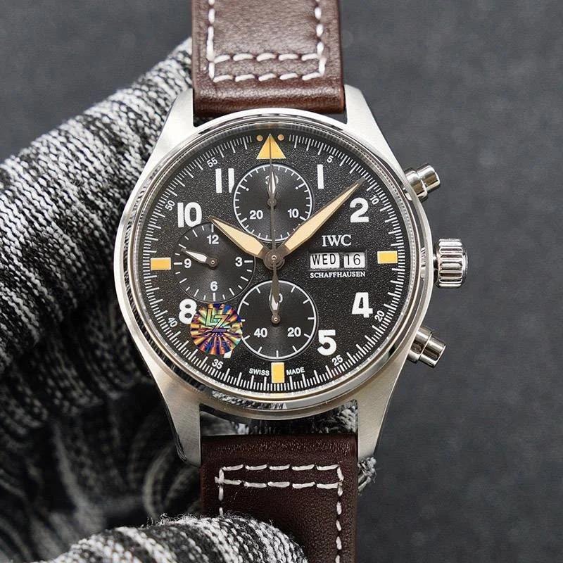 累積売上総額第1位!IWC パイロットウォッチ コピー クロノ オートマティック スピットファイア iwf14016