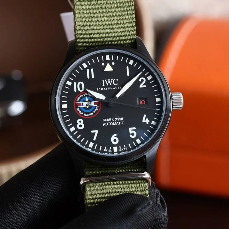 最安値挑戦IWC パイロットウォッチ マーク18 プティプランス 偽物 iwf72197