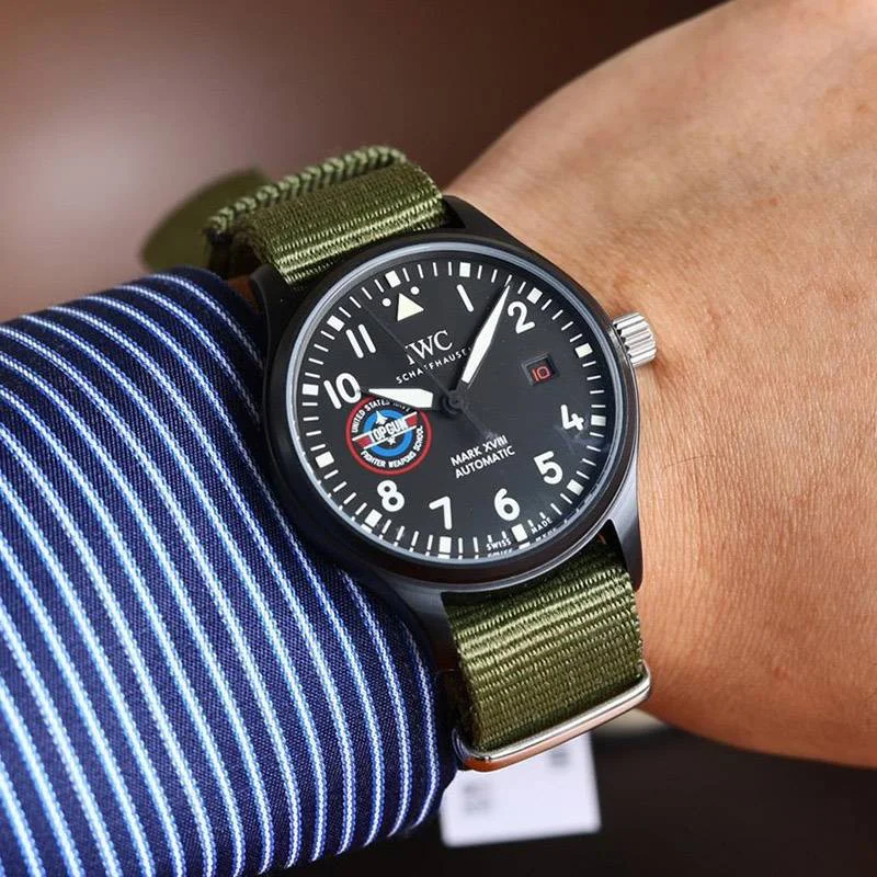 最安値挑戦IWC パイロットウォッチ マーク18 プティプランス 偽物 iwf72197
